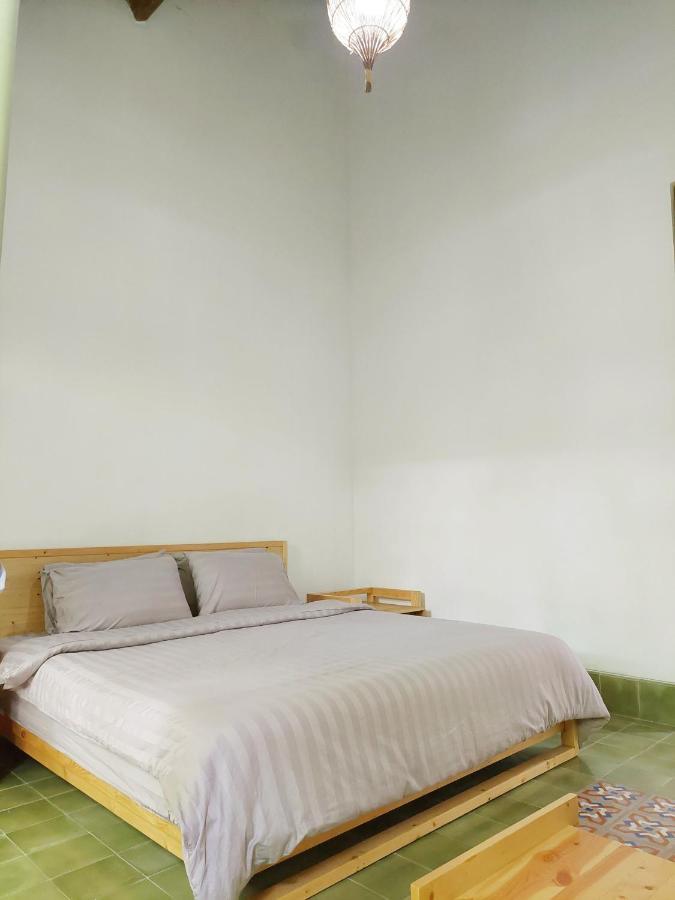 Komoreya Guesthouse Kejayan Exterior photo